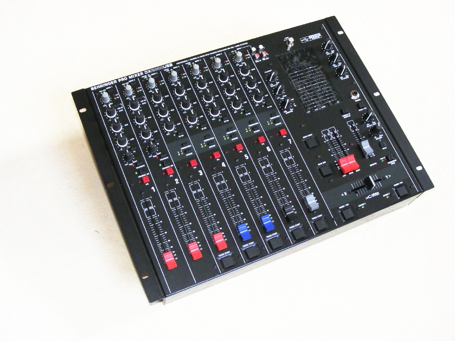 technik_diy_seite_1000_behringer_DX_Pult_s89